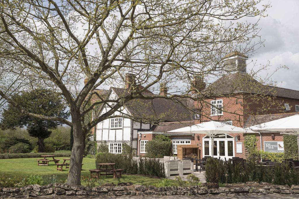 Kings Court Hotel Alcester Exterior foto